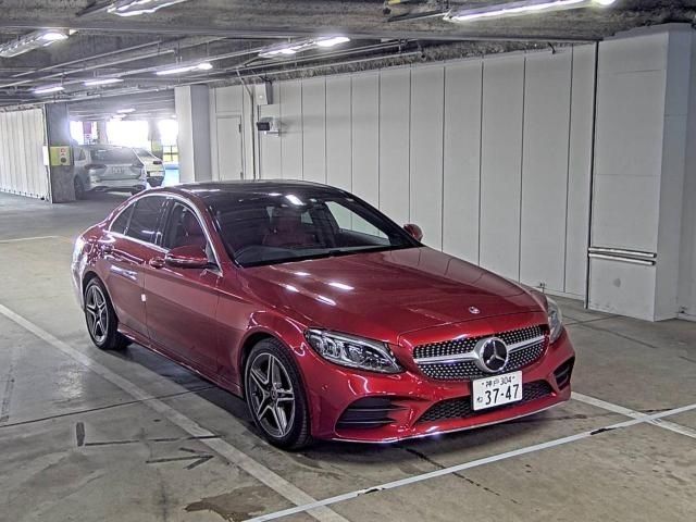 577 Mercedes benz C class 205077 2020 г. (ZIP Osaka)